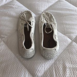 Slip ons